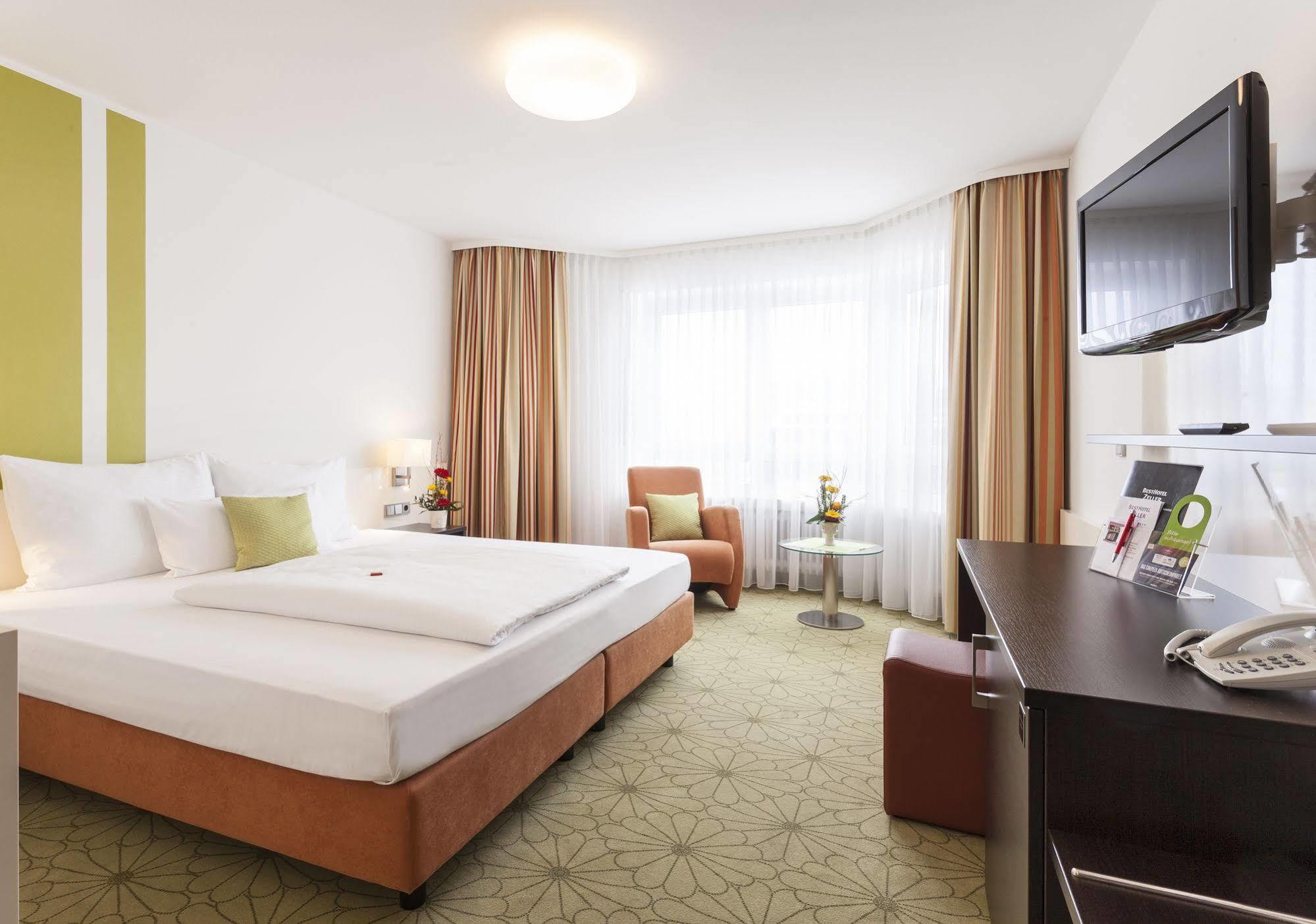 Zeller's Quartier 4*