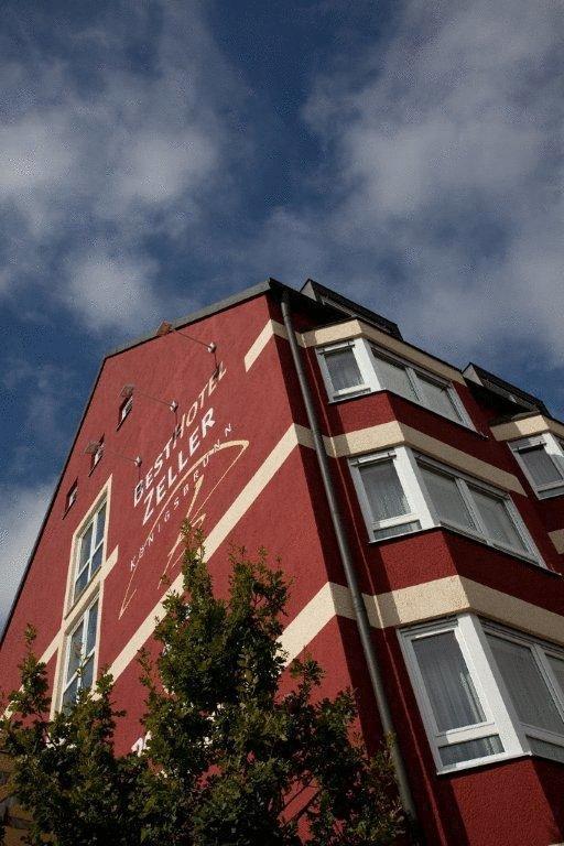 Zeller Hotel